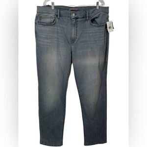 Joe’s Jeans NWT Men’s Kinetic The Athletic Light Wash Soft Jeans size 40 x 32